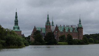 Замок Фредериксборг в Хиллероде, Возле Копенгагена, Дания