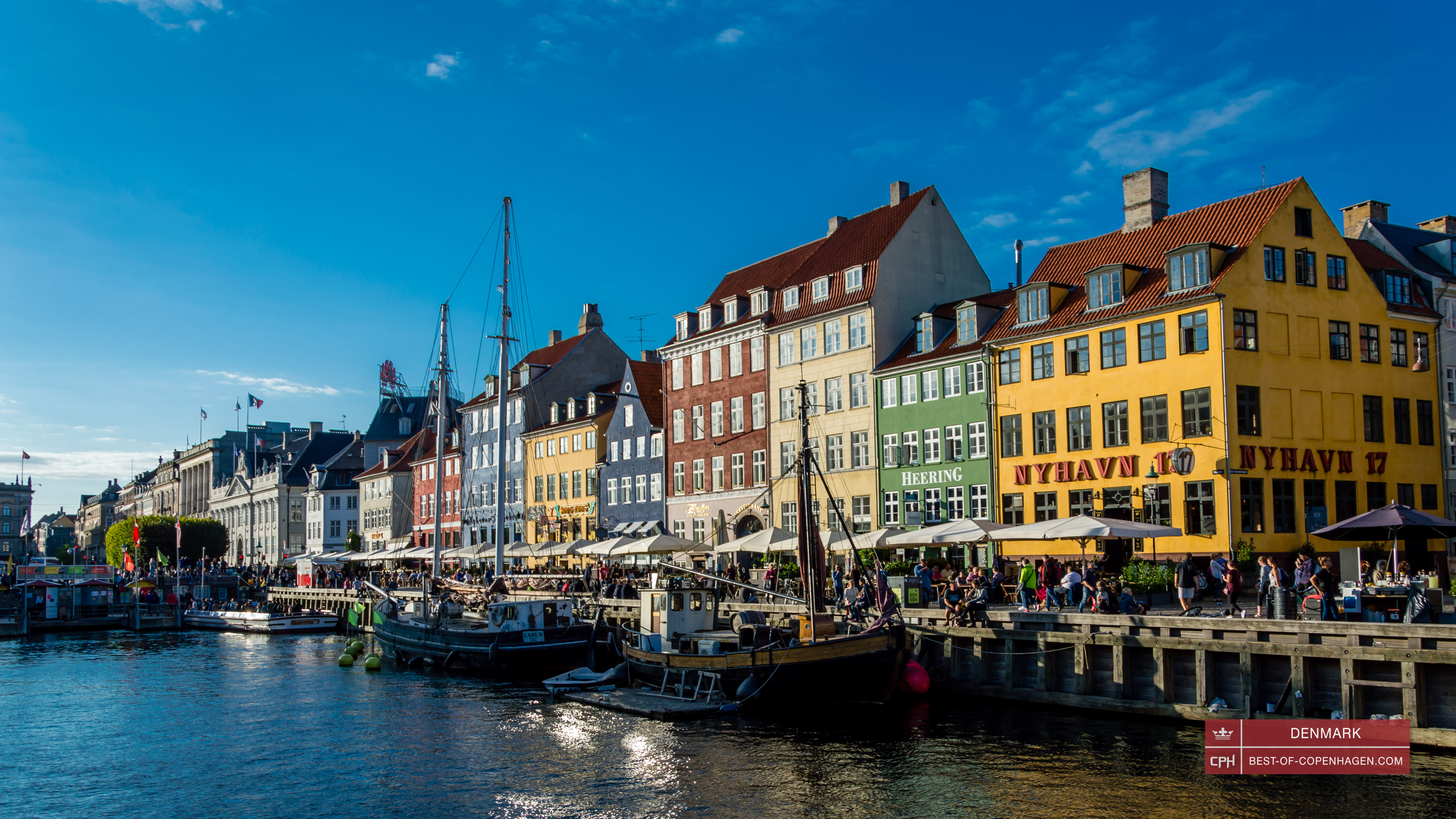 Nyhavn și casele lui viu colorate, Copenhaga, Danemarca