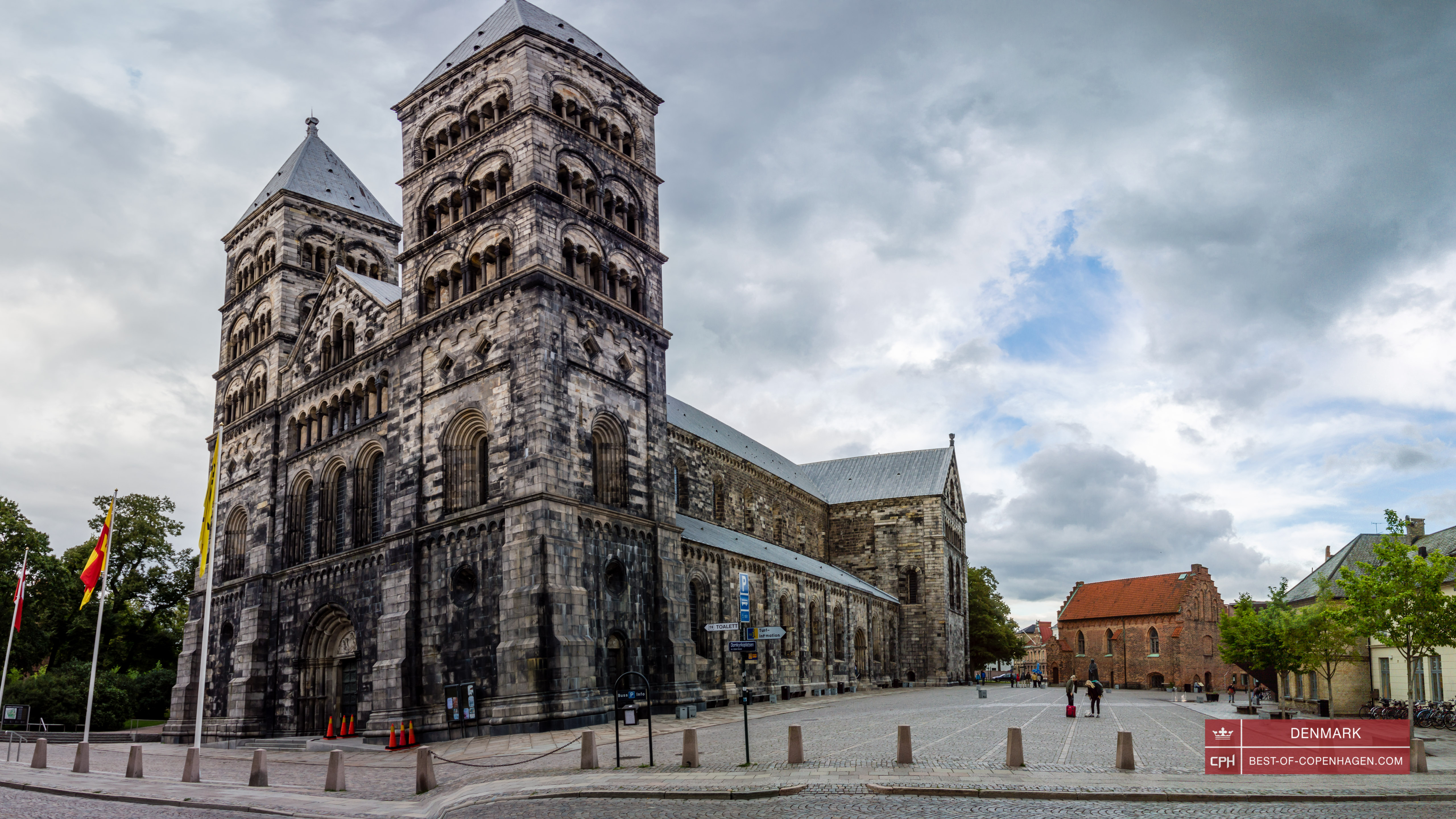 Catedral de Lund y su plaza, Suecia